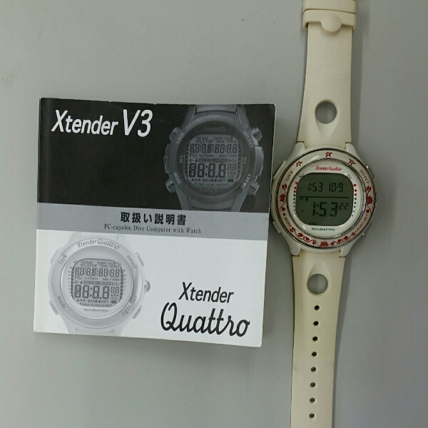 SCUBAPRO　DW40-4A10 ダイビングウォッチ
