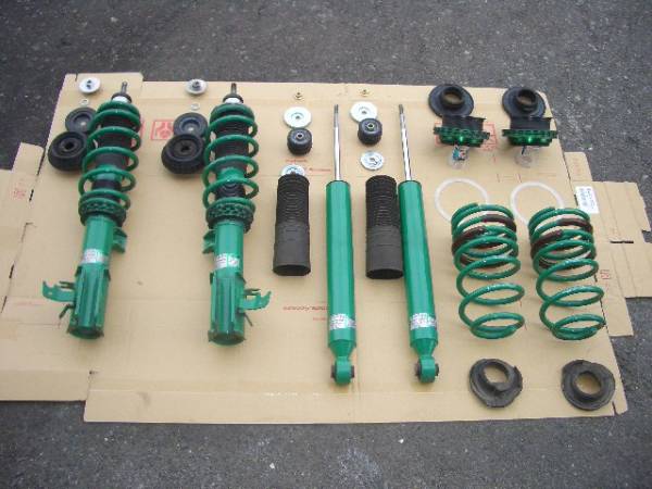 ☆ フィットシャトル　ハイブリッド　GP2 TEIN ☆