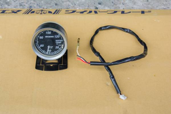 未使用新品 POVOT 水温計 センサー不要 SG-WTS PIVOT ピボット GEKKO 水温計 SG-WTSG 中古(追加メーター)｜売買された