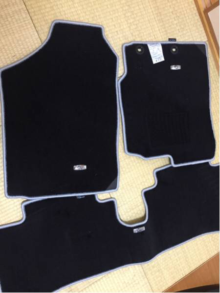 アクア G'S 専用 フロアマット 新品 未使用 開封のみ
