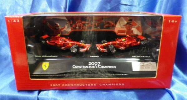 マテル 1/43 フェラーリ F2007 コンストラクターチャンピオン