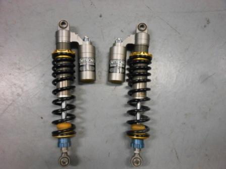 ホンダ　ＣＢ１３００　ＳＣ５４用　ナイトロン　リヤショック_1