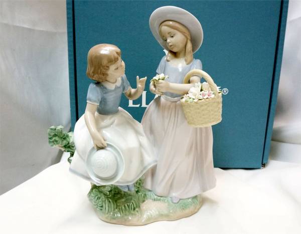 Ｌisa未使用　リアドロ仲良し2人 □Lladro リヤドロ 仲良しの二人 6949 ④(リヤドロ)｜売買された