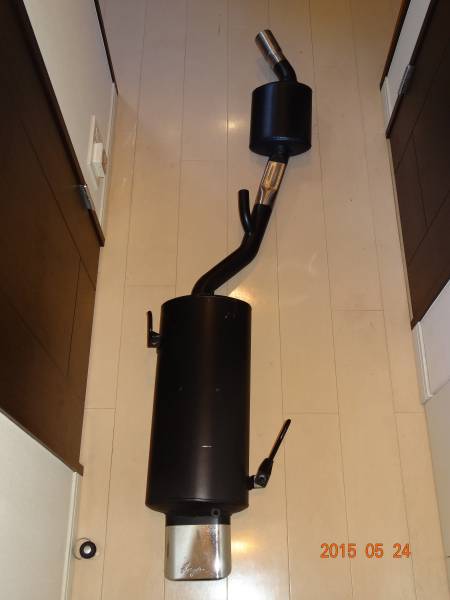 ＢＭＷ　Ｚ３ロードスター１．８用　ＢＲＥＹＴＯＮマフラー