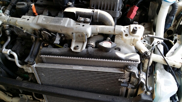 ＪＢ５　ライフ　ラジエーター