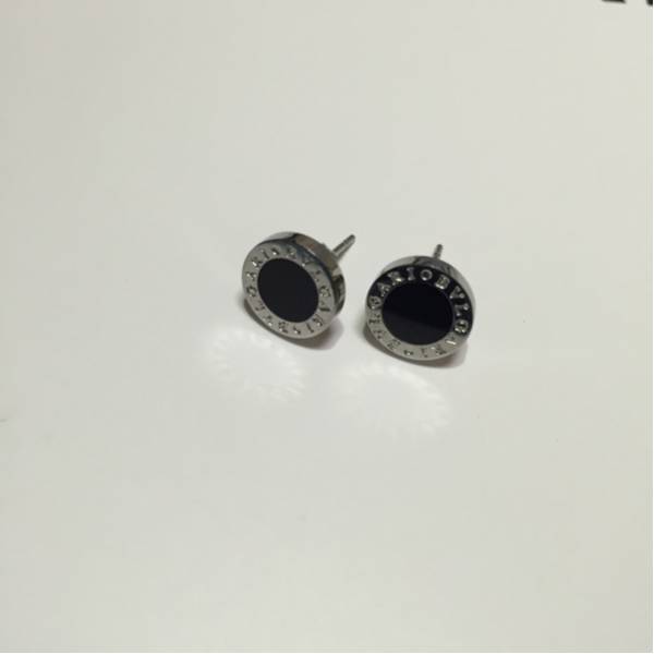 ブルガリ 風デザイン ピアス イヤリング ノベルティ イヤリング ピアス 売買されたオークション情報 Yahooの商品情報をアーカイブ公開 オークファン Aucfan Com