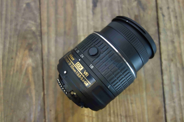 5239● NIKON DX VR AF-8 NIKKOR 18-55㎜ 1:3.5-5.6GⅡ 現状