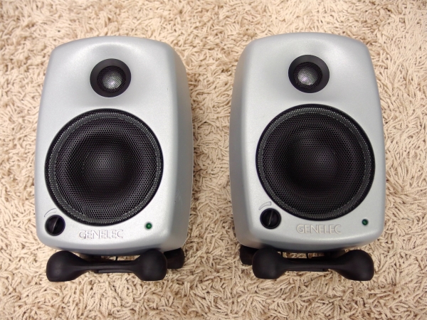 ☆GENELEC 8020A ペア 中古☆