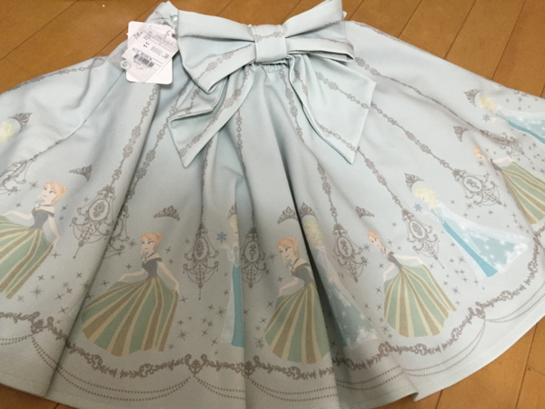 注目の福袋 スカートのみ 戴冠式エルサ コスプレ