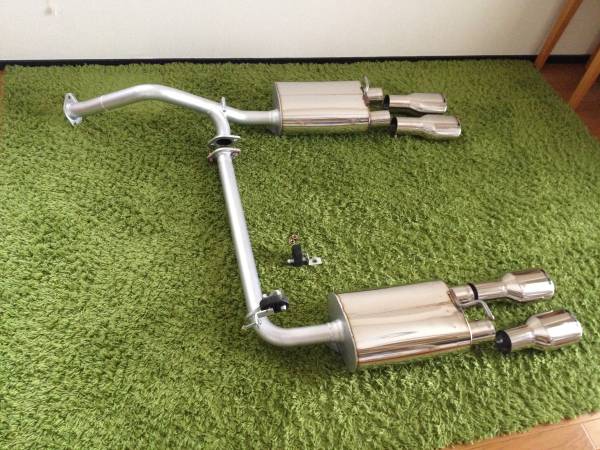 プリウス 30 トミーカイラ PREMIUM 01S 4本出し(両側) Type-Ⅱ_1