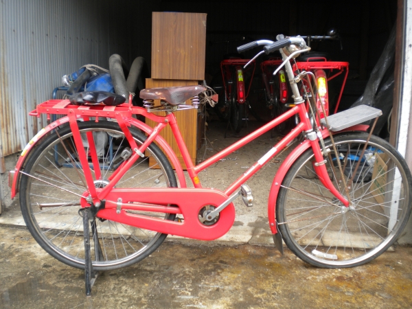 ◇⑤レトロ アンティーク 丸石自転車の郵便屋さん仕様◇(26インチ 