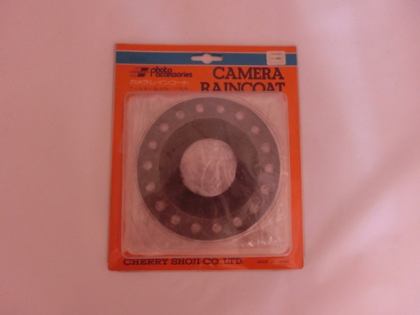 未使用品★チェリー　カメラレインコート_1