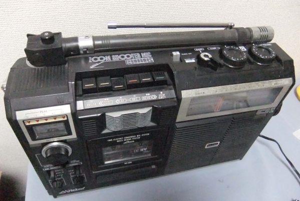 Victor ビクターRC-525 ZOOM SHOOTER MIC AM/FM hqdefault.jpg