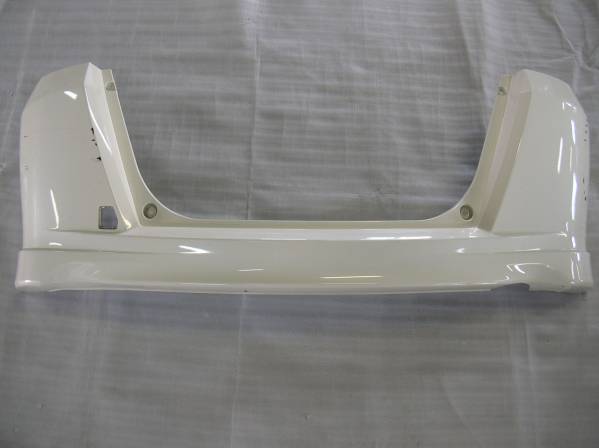 ☆ GP3 フリードHB 純正リアバンパー 色番号 NH624P ☆ ホンダフリード