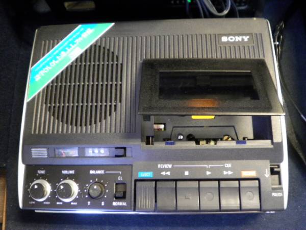 SONY カセットレコーダー TC-1313 レトロ 古いSONYカセットレコーダー,2台,TC-1313,TC1365、ジャンクで(一般