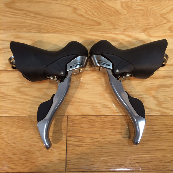 【未使用】SHIMANO ST-5700 左右セット 105 10速 ブラック