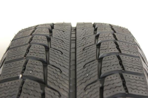 新品ミシュラン X-ICE XI2 205/60R16 スタッドレス 1本 2011年製