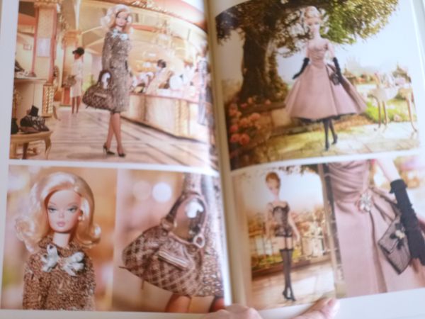 洋書◎バービー Fashion Model Collection 10周年記念本 洋書◎バービー Fashion Model Collection 10周年記念本