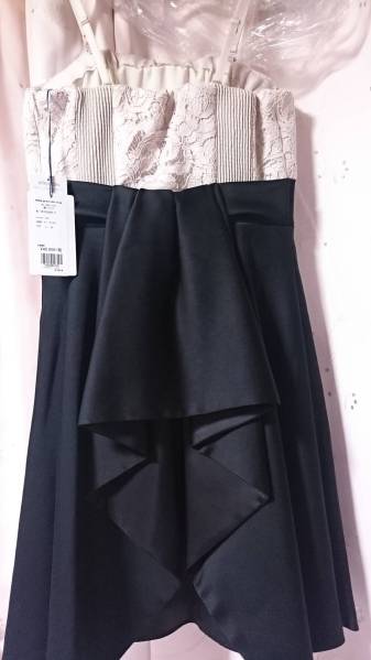 グレースクラス　バックドレープワンピース黒バイカラードレス