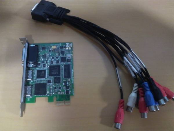 【美品】Black Magic Design INTENSITY Pro 未使用ケーブル付