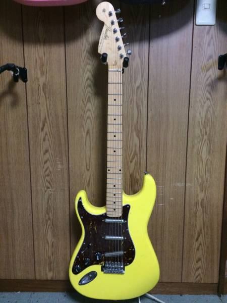 左利き用　最上級　Swamp Ash　リップスティック・ストラト