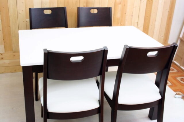 人気白系家具 お洒落なダイニングテーブルセット 岐阜引取り限定