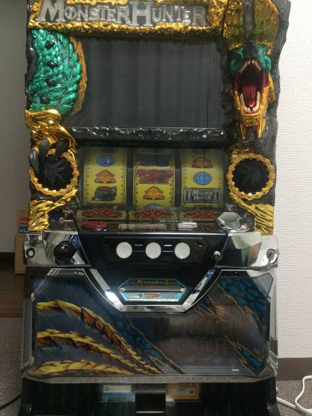 モンスターハンター月下雷鳴』 実機 コイン不要機付き 月下雷鳴 コイン 