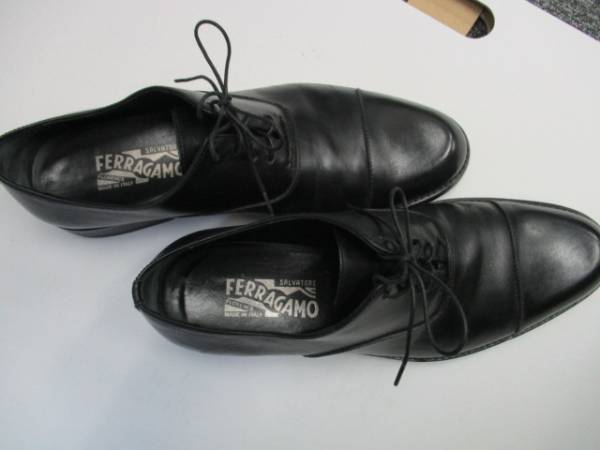 定価10万円/フェラガモ/Ferragamo/ストレートチップ/25，5/A60108
