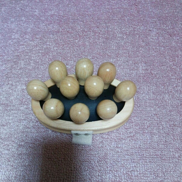 ニールズヤード マッサージローラー_1