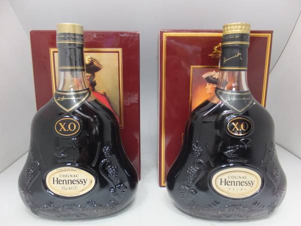 ヘネシー XO コニャック 金キャップ 700ml 2本分 食品、飲料 飲料