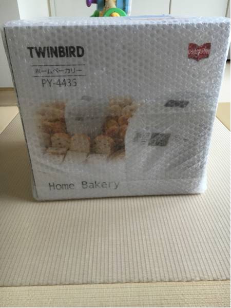 ☆新品ツインバードホームベーカリーPY4435☆