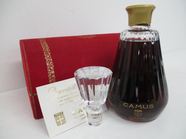 カミュ　バカラ　カラフェ　箱・替栓付　未開封　古酒