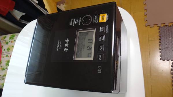 格安販売オンライン 三菱蒸気レス炊飯器（本炭釜）NJ-XW103J