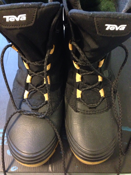 テバ Teva スノーブーツ ハイライン リップストップ 黒 27.5