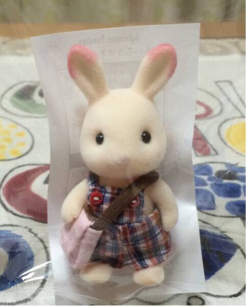 送料無料 おまけもシルバニア レア ももいろうさぎ 男の子