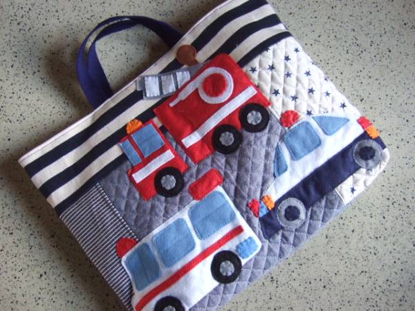 ☆ハンドメイド☆はたらく車たち　ダンガリーなA4らくらくトート