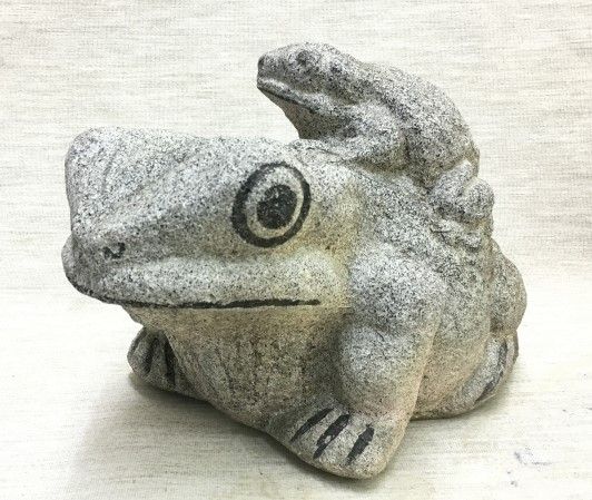 ●親子蛙　カエル　石　置物　庭石　ガーデニング　縁起物