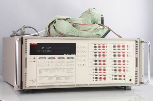 ■KEITHLEYケースレー/7002 SWITCH SYSTEM■F15J