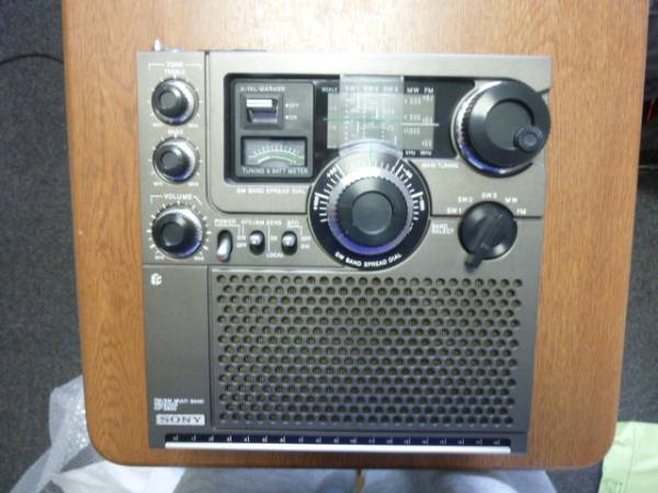 SONY/スカイセンサー/FM/AMマルチバンドレシーバー/ICF-5900 完動です