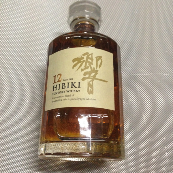 サントリー 響12年 700ml 終売品未開栓未開封ウイスキー箱なし