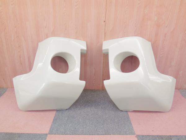 ◇ CV1W デリカD5 純正OP 大型バンパーコーナープロテクター