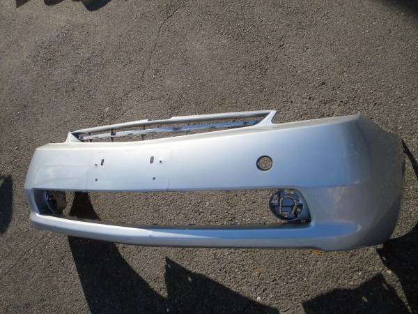 ●1512-771LL NHW20 プリウス 純正 フロントバンパー シルバー