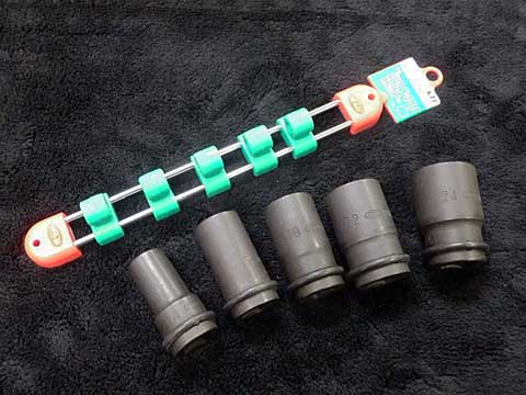 ◆半額以下◆KTC，1/2”インパクトソケット5点+ホルダー
