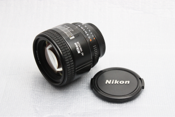 ジャンク】Nikon AF NIKKOR 85mm f1.8 Dタイプ ニコン Nikon 85mm f
