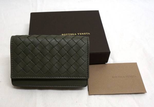 ボッテガヴェネタ イントレチャート　カードケース　グレー