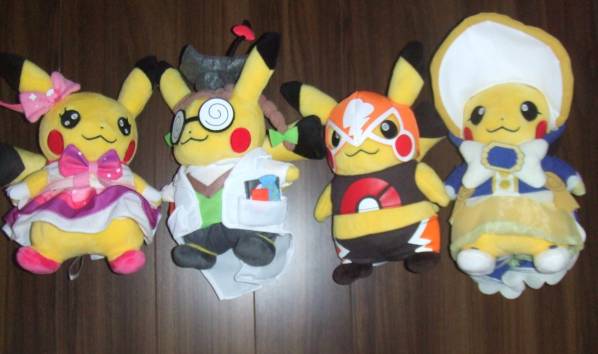 ポケモン おきがえ ピカチュウ ぬいぐるみ 4種