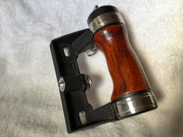 グリップ　ペンタックス67， 6×7