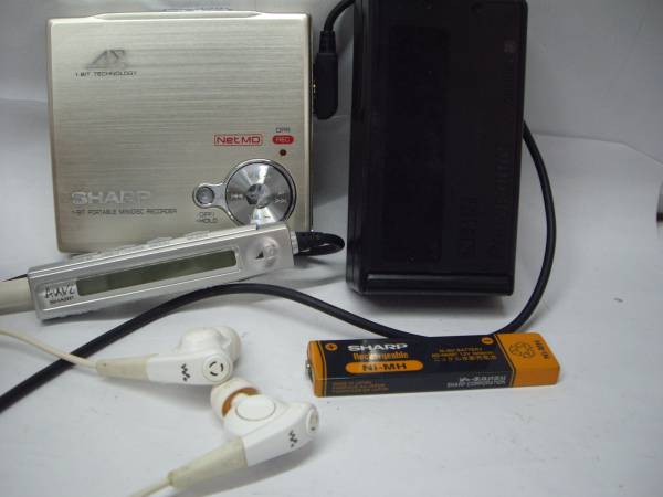 ♪♪シャープ MDウォークマン MD-DR805-N NETMD 確認済 SHARP