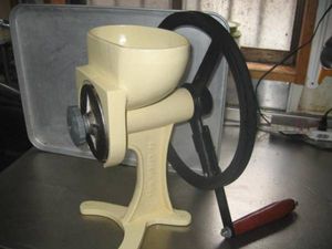 製粉機のYahoo!オークション(旧ヤフオク!)の相場・価格を見る｜Yahoo