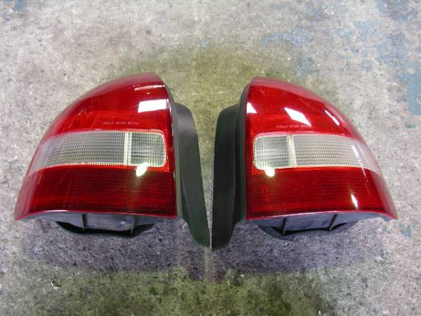 シビック（EK9後期）Rテールランプ左右セット
